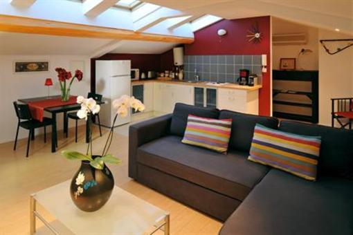 фото отеля Appartment Place d'Alliance