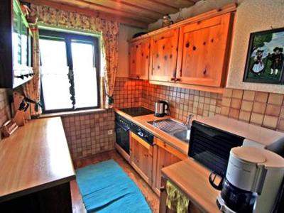 фото отеля Holiday House Strobl