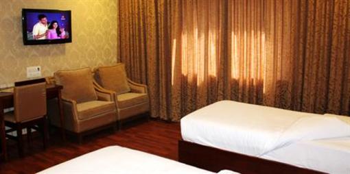 фото отеля 4 in Four Boutique Suites