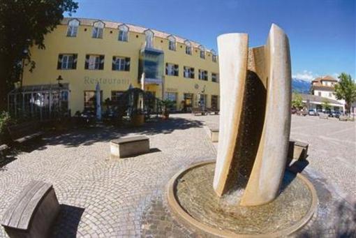 фото отеля Landhaus Huber Schwembacher