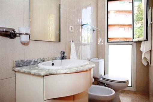 фото отеля Apartamentos Coso 196