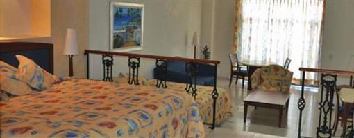 фото отеля Hotel & Suites Torremolinos