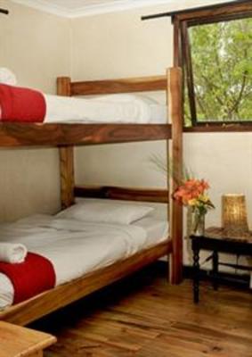 фото отеля Tube n Axe Backpackers Lodge