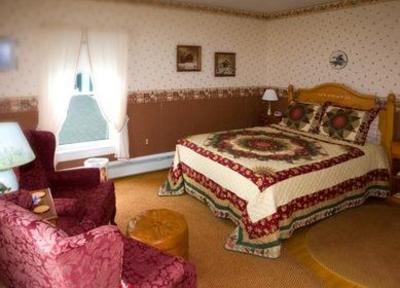 фото отеля Inn on Golden Pond