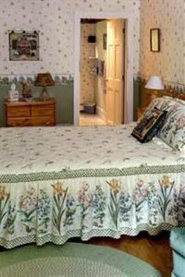 фото отеля Inn on Golden Pond