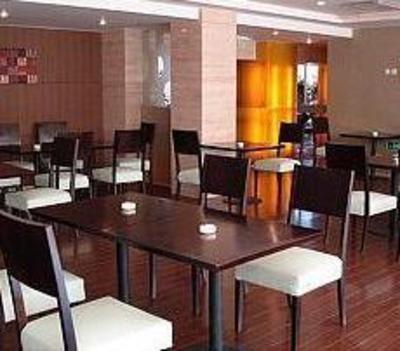 фото отеля Taizicheng Hotel