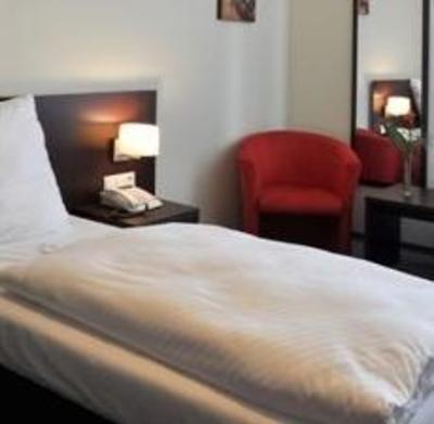 фото отеля DRK Patientenhotel am Ebertpark