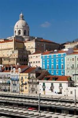 фото отеля Hello Lisbon Santa Apolonia