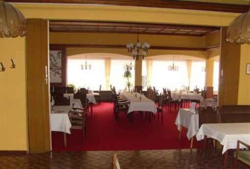 фото отеля Hotel Zum Schwarzen Kreuz