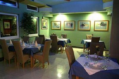 фото отеля Astoria Aparthotel Seget Vranjica