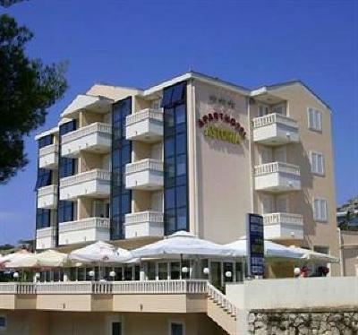 фото отеля Astoria Aparthotel Seget Vranjica