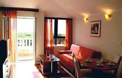фото отеля Astoria Aparthotel Seget Vranjica