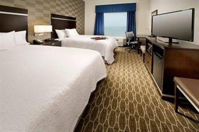 фото отеля Hampton Inn & Suites Gaithersburg N
