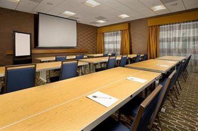 фото отеля Hampton Inn & Suites Gaithersburg N
