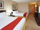 фото отеля Holiday Inn Express Hotel & Suites Roseville-Galleria Area