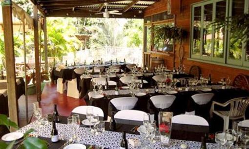фото отеля Rainforest Ranch