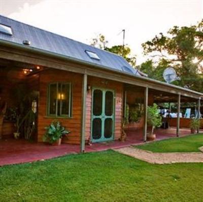 фото отеля Rainforest Ranch