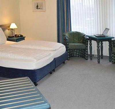 фото отеля Hotel Upt Fehn Moormerland