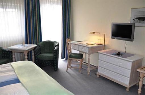 фото отеля Hotel Upt Fehn Moormerland