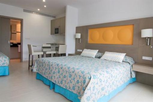 фото отеля Hoposa Montelin Apartments Pollenca