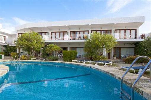 фото отеля Hoposa Montelin Apartments Pollenca