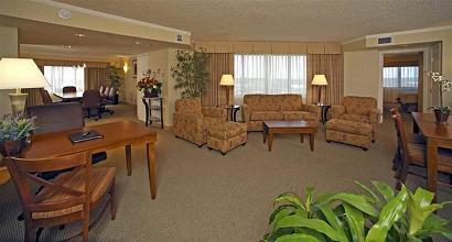 фото отеля Embassy Suites Hotel Denver Tech Center