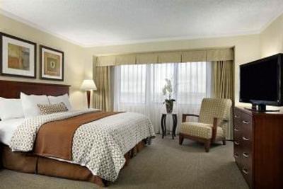 фото отеля Embassy Suites Hotel Denver Tech Center