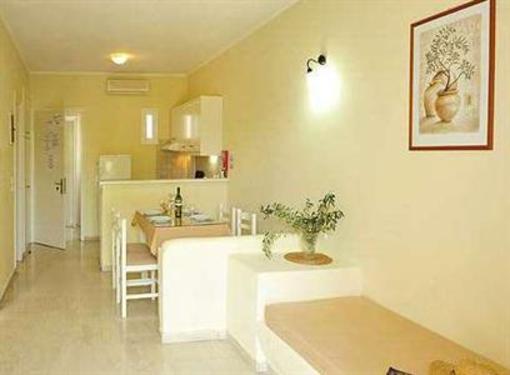 фото отеля Balaris Apartments