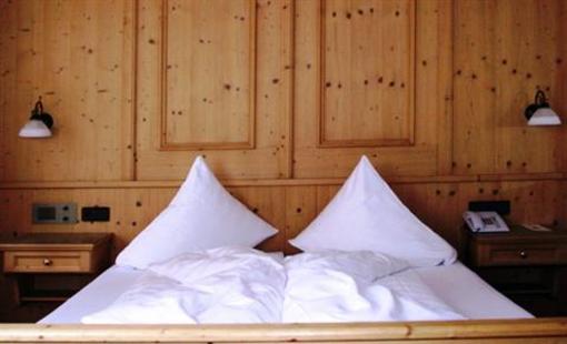 фото отеля Lischana Hotel Ischgl