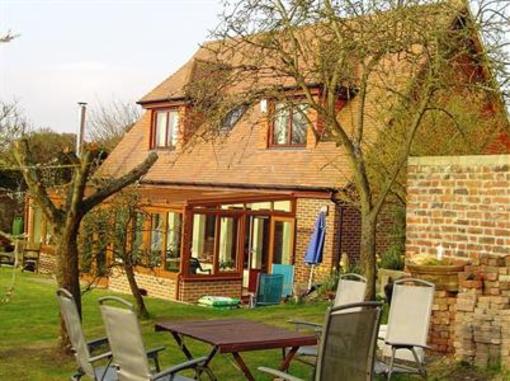 фото отеля Styles Cottage holidays Maidstone