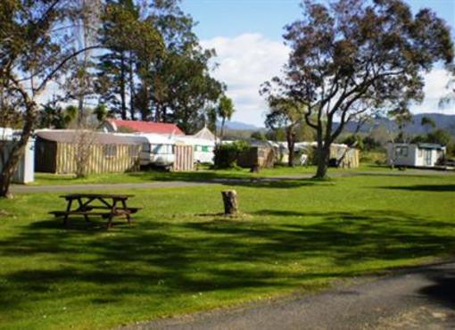 фото отеля Whitianga Campground