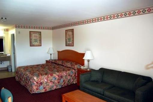 фото отеля Express Inn & Suites Westwego