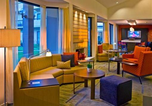 фото отеля Courtyard by Marriott Baltimore BWI Airport