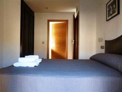 фото отеля Puerta de Ordesa Apartamentos