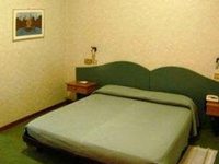 Motel River