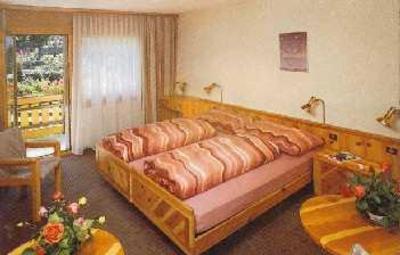 фото отеля Hotel Schiffahrt Mols