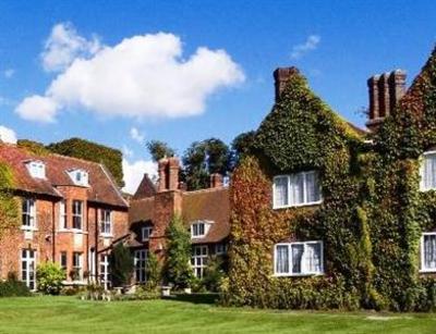 фото отеля Mercure Letchworth Hall