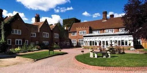 фото отеля Mercure Letchworth Hall