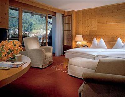фото отеля Sheraton Davos Hotel Waldhuus