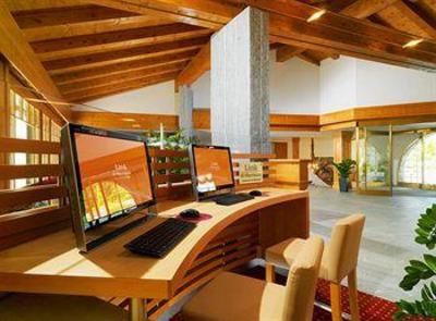 фото отеля Sheraton Davos Hotel Waldhuus
