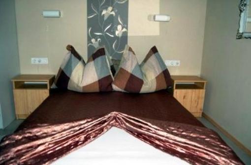 фото отеля Pinczes Apartman