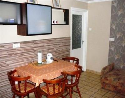 фото отеля Pinczes Apartman