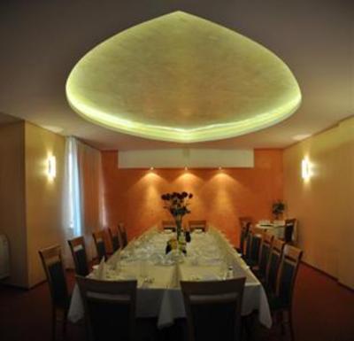 фото отеля Hotel Iskra