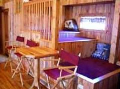 фото отеля Mad Carpenter Inn
