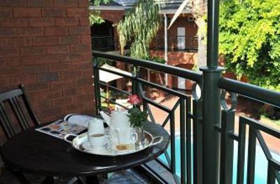 фото отеля The Faircity Falstaff Hotel