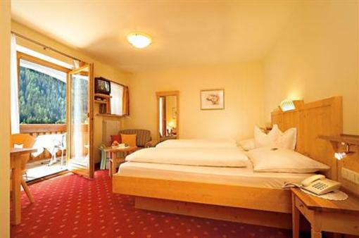 фото отеля Hotel Seerast