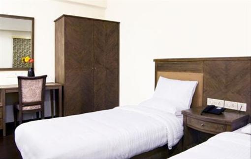 фото отеля Oriental Residency
