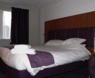 фото отеля Premier Inn North Huddersfield