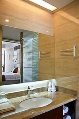 фото отеля Binfen Wuzhou Hotel