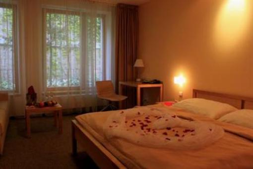 фото отеля Hotel V Raji